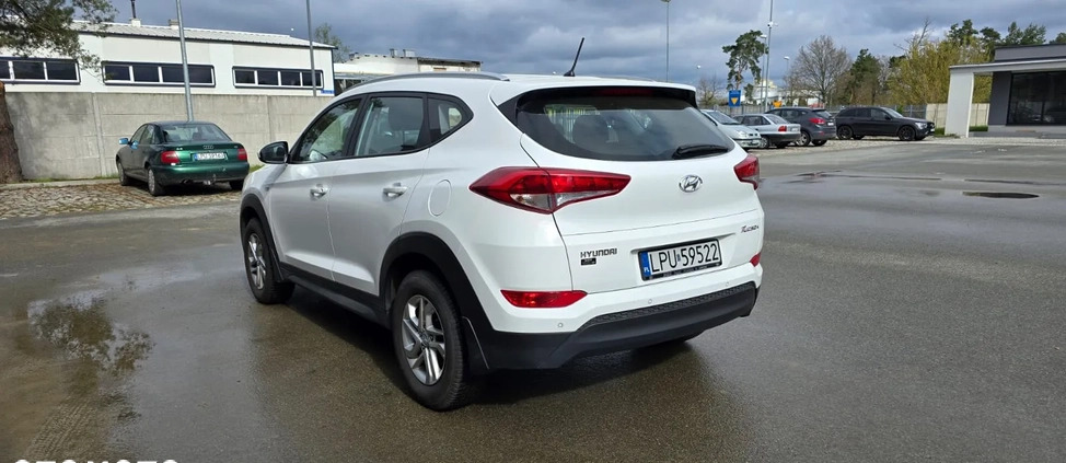 Hyundai Tucson cena 74900 przebieg: 79648, rok produkcji 2017 z Puławy małe 67